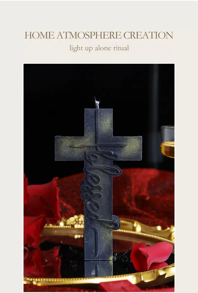 dluveys Cross Low-Temperature Romantic Aromatherapy Candle 